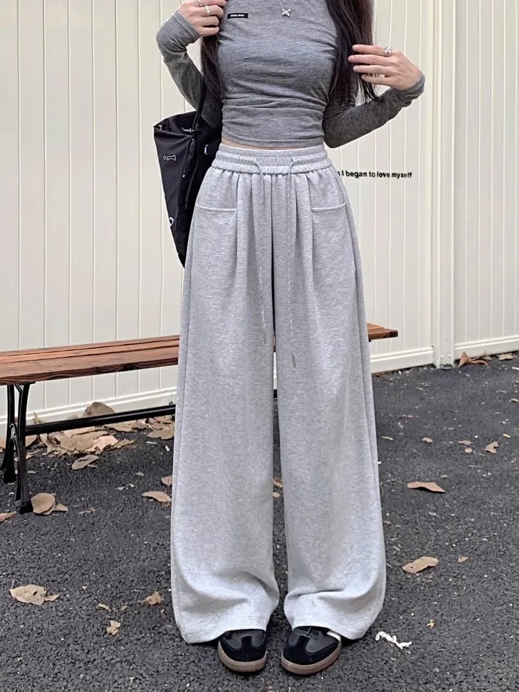 Women Sweatpants Drawstring Elastic Waist Pleated Front Pocket Baggy Wide Leg Solid Color Knit Casual Sports Summer Y2K Trousers
