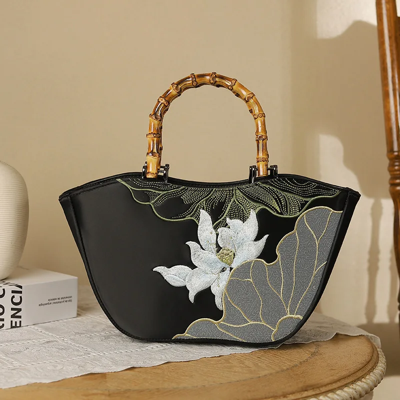 2024 Fine Embroider Women\'s Handbags Vintage Chinese Style Bamboo Joint Handbag Wedding Prom Party Evening Bag Ladies Clutches