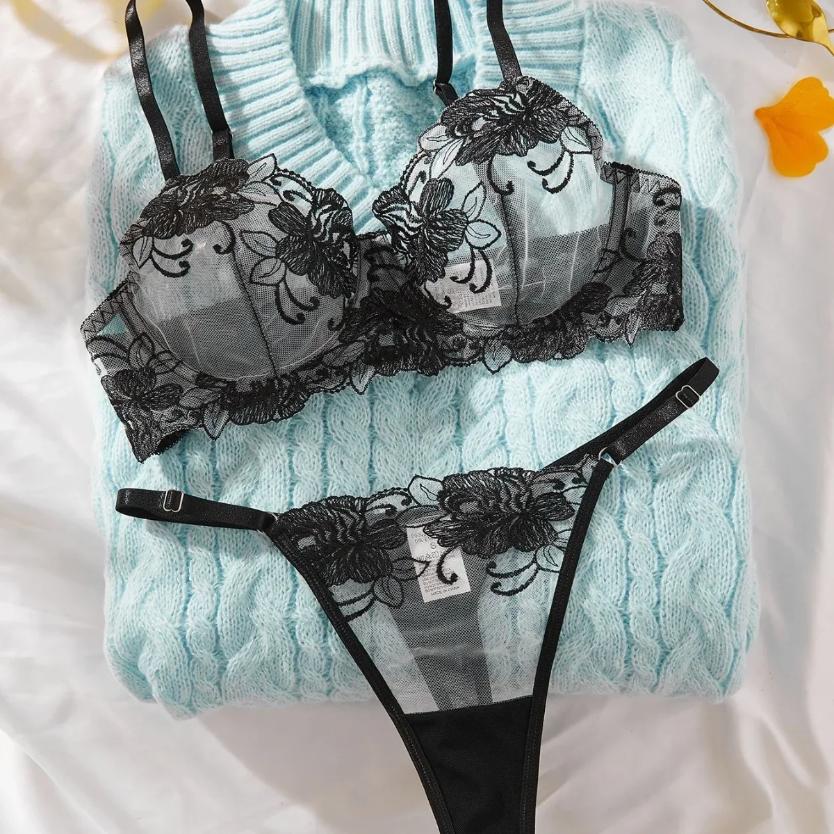 Süße Blume Mesh Stickerei Perspektive Dessous Set Sexy Transparent Dessous Damen Solide Exotische Bekleidung Anzug Unterwäsche BH