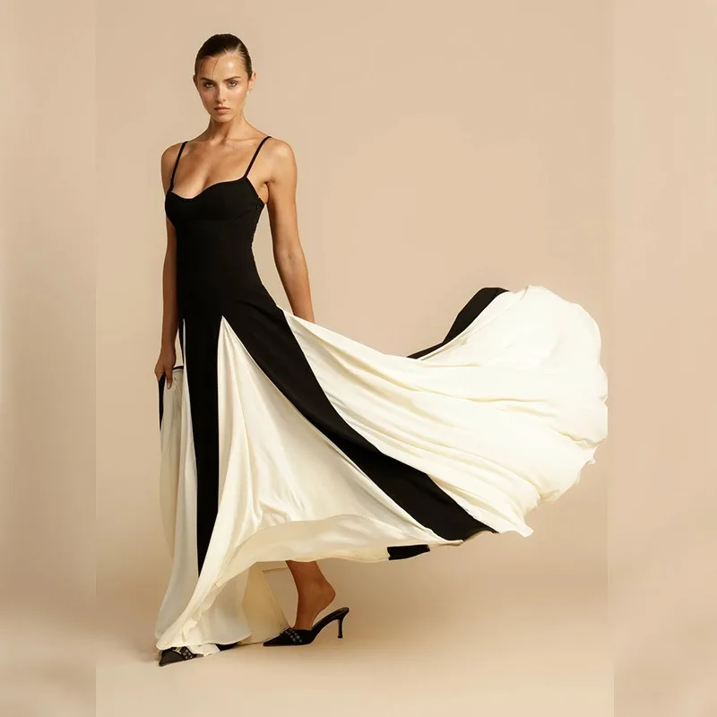 เดรสยาวทรงเข้ารูป สีตัดต่อ สายเดี่ยว โชว์หลัง เซ็กซี่ สวยสง่าสำหรับผู้หญิง ฤดูร้อน ปี 2025