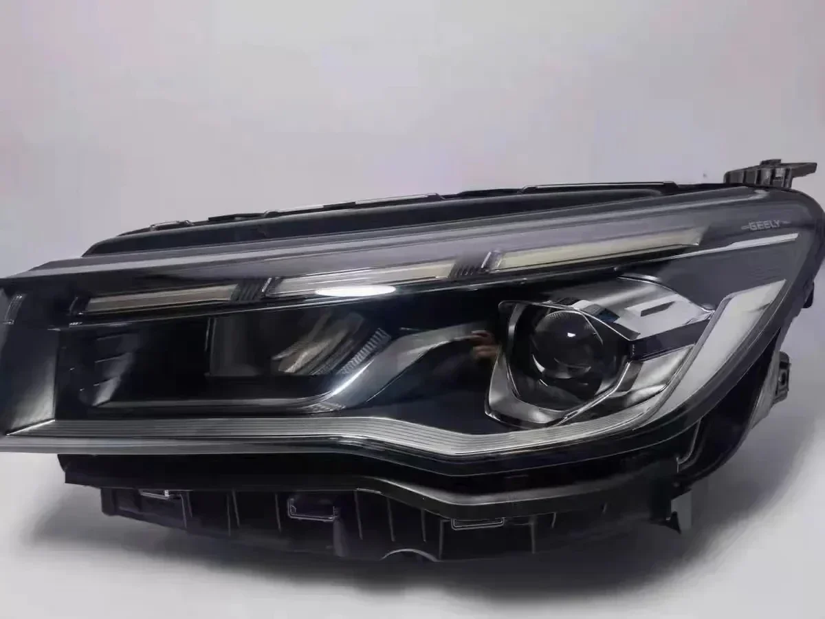 2025 OEM 7051042600 المصابيح الأمامية اليسرى لـ GEELY Emgrand DIHAO 2022 LED