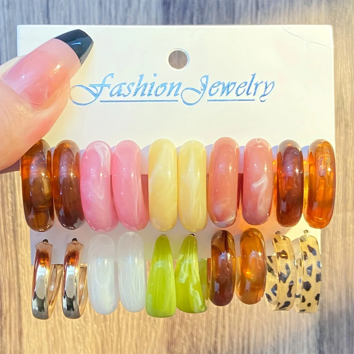 Bohemian Acrylic Thick C-shaped Hoop Earrings Fashion Colorful Resin Earring Set Women\'s Summer Beach Party Jewelry