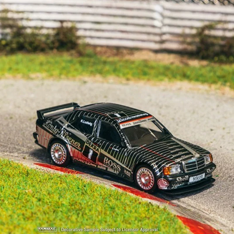 

TW Mercedes Benz 1:64 190 E 2.5 - 16 EVO 1 Diecast Car Model Collection Miniature Toy Tarmac Works