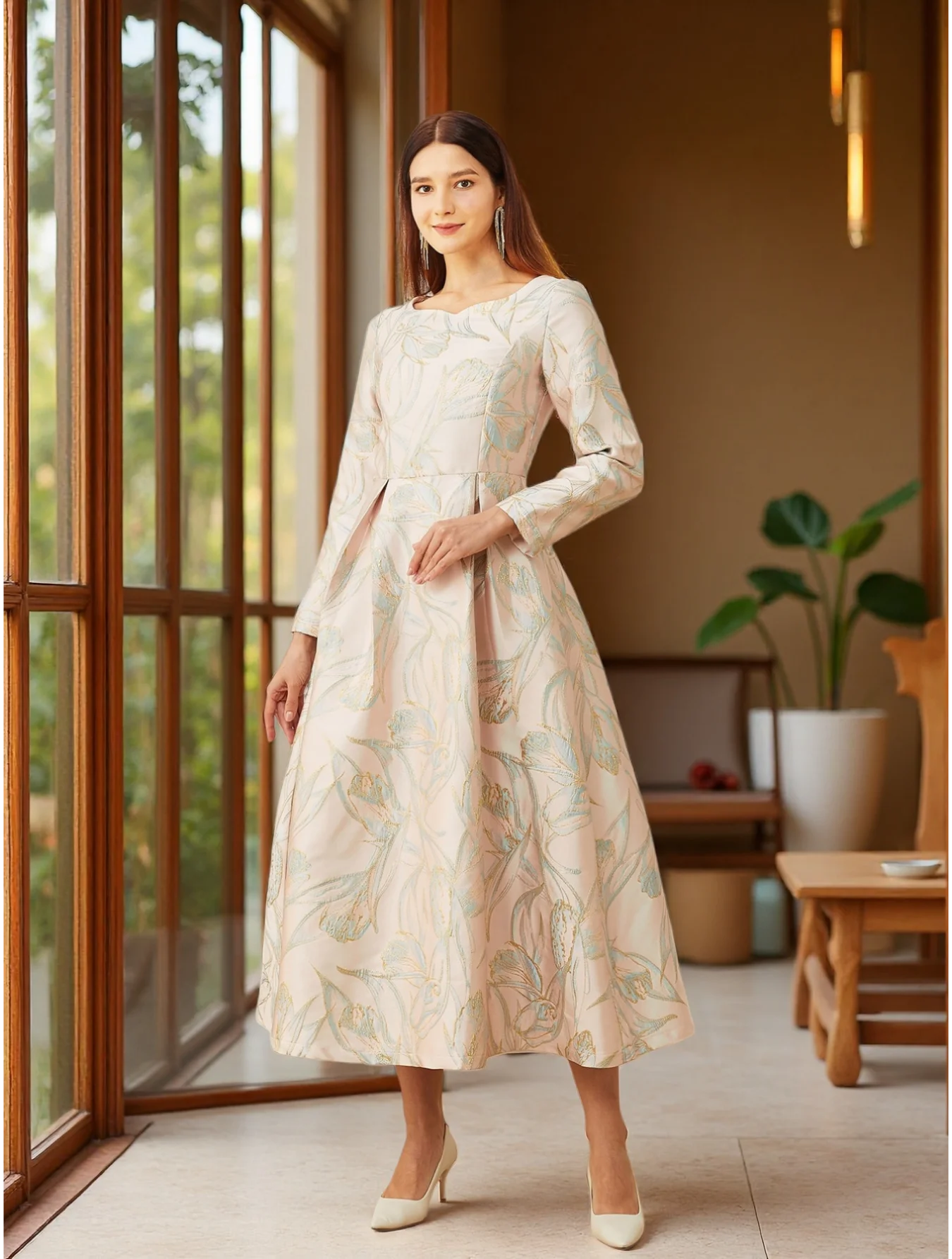 エレガントな女性のためのフィット感のある長袖ドレス - 高級で洗練されたパーティー、宴会、イブニングドレス、ミディアム丈スタイル