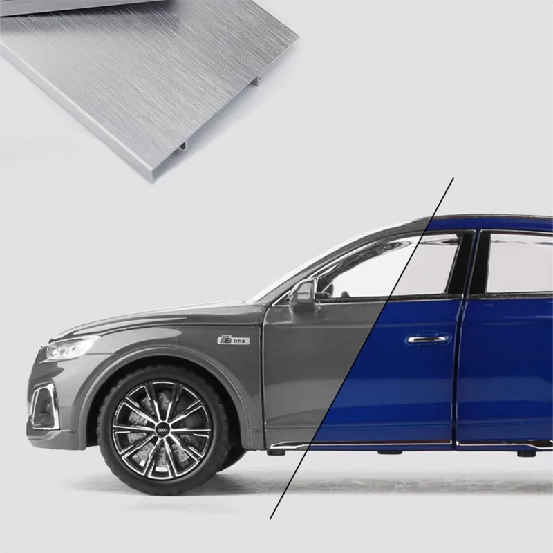 1:24 AUDI Q5 SUV Alloy Car Model Diecasts Metal Toy Vehicles Car Model High Simulation Sound Light Collection Childrens Toy Gift