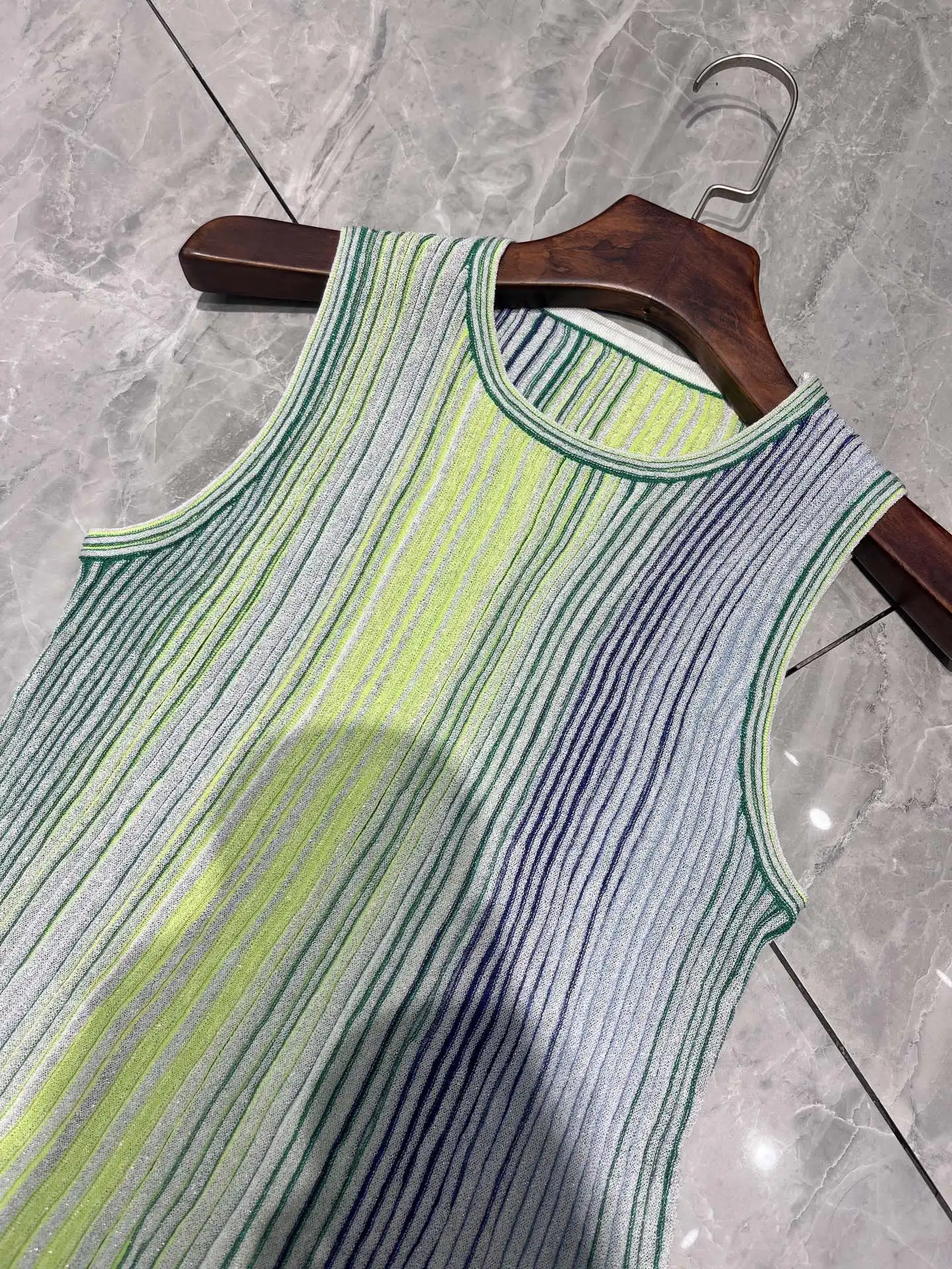 Sequined Green Striped Women Knitted Set 2025 New Round Neck Sleeveless Vest Top + Elastic Waist A-Line Long Skirt Casual Suit