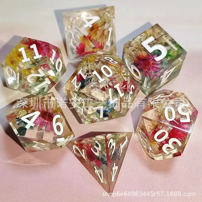 7 Pcs of New Colorful Gold Font Resin Leaf Dice Set with Flower for DND TRPG RPG D20 D12 D10 D8 D6 D4 Table Board Game Dices Kit