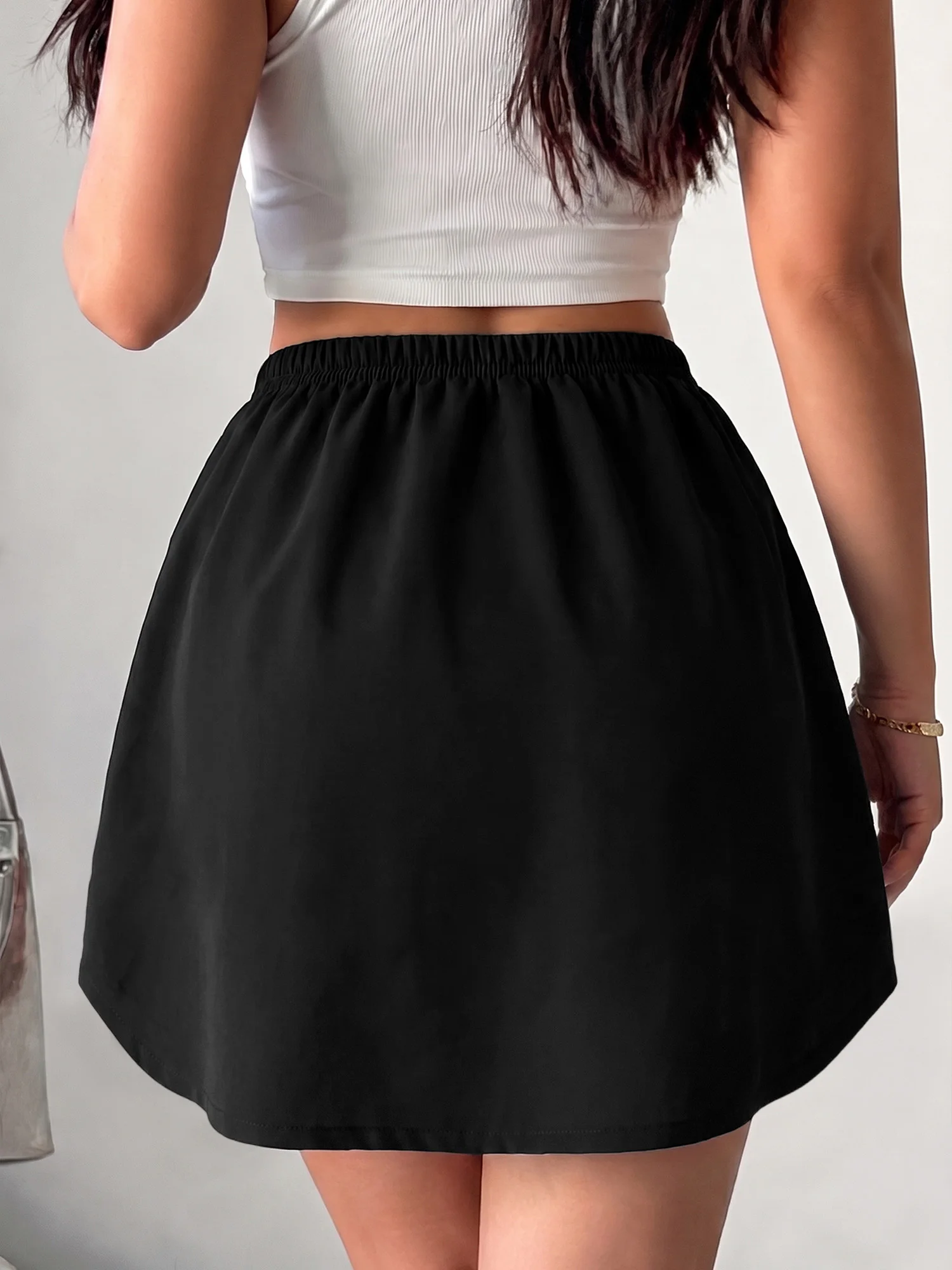 Office Daily Versatile Black Athletic Skirt Elastic Waist Curved Hem Loose Fit Breathable Summer Mini Skirt