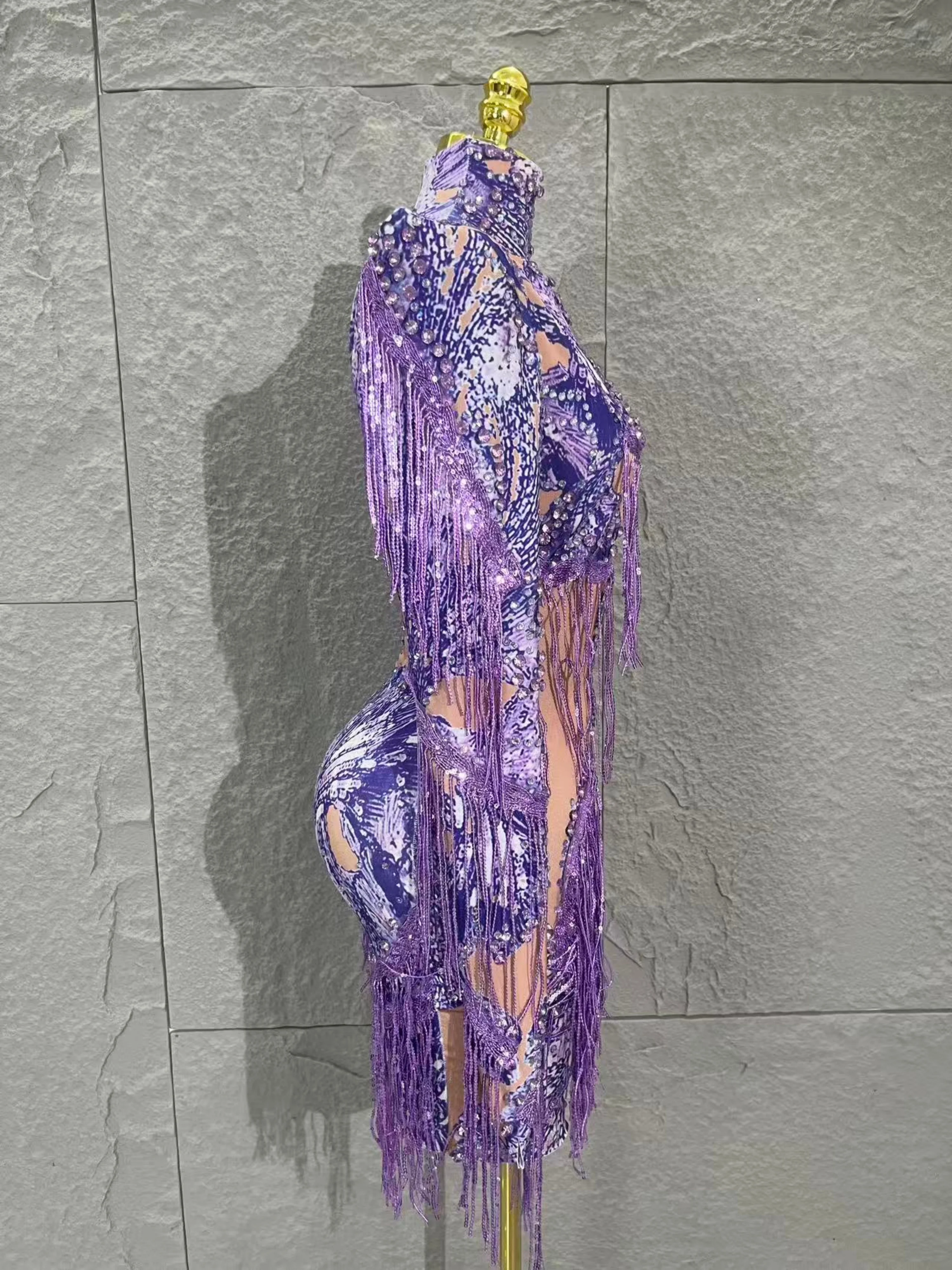 Mini robe violette extensible à manches simples pour femmes, nouvelle célébrité, Sexy, boîte de nuit, chanteur, danseuse, pompon, Costume de scène, fête, 2025