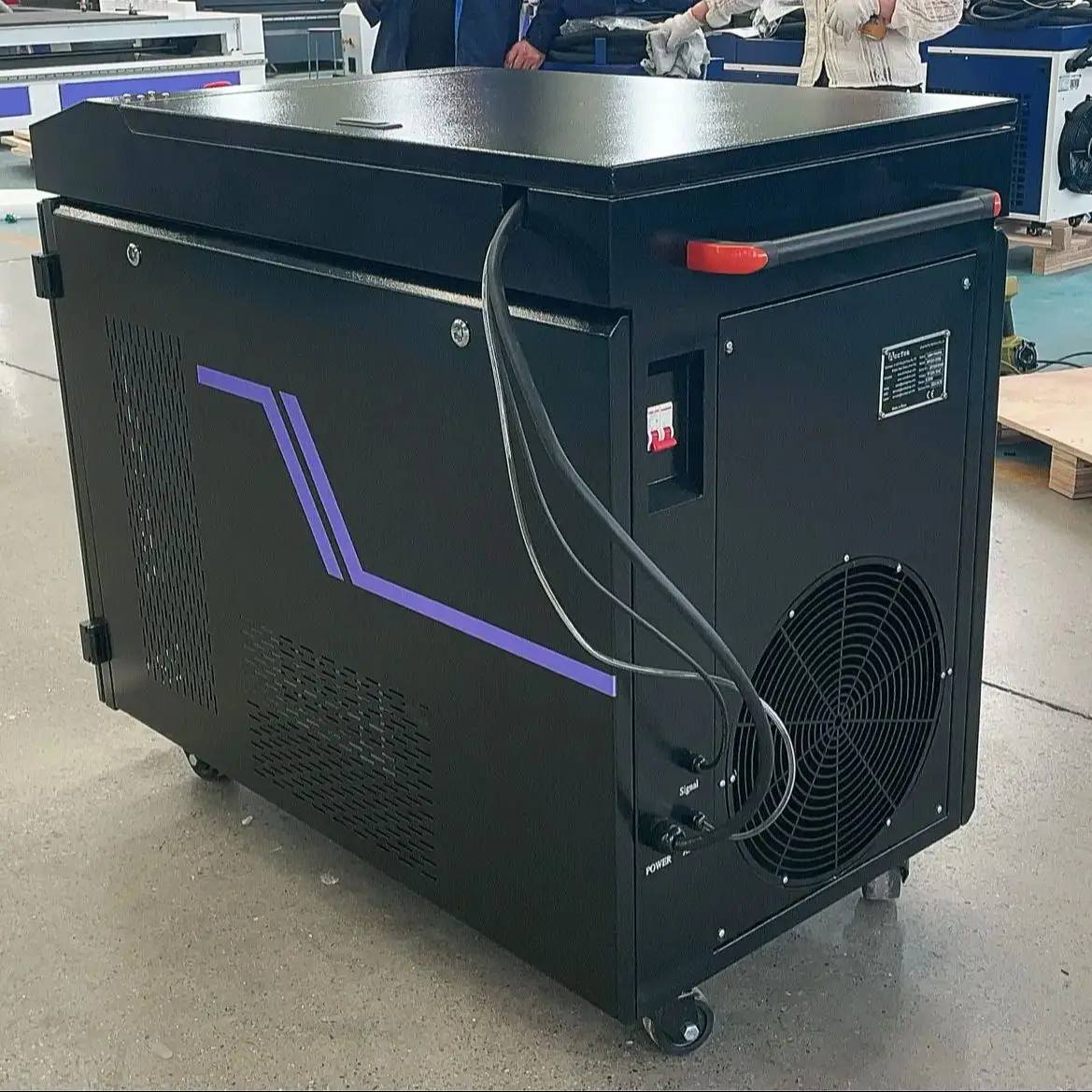 

Metal Sheet Laser Welder 3000W 2kw Rust Removal Fiber Laser Cutting Cleaning Welding Machine 1500W