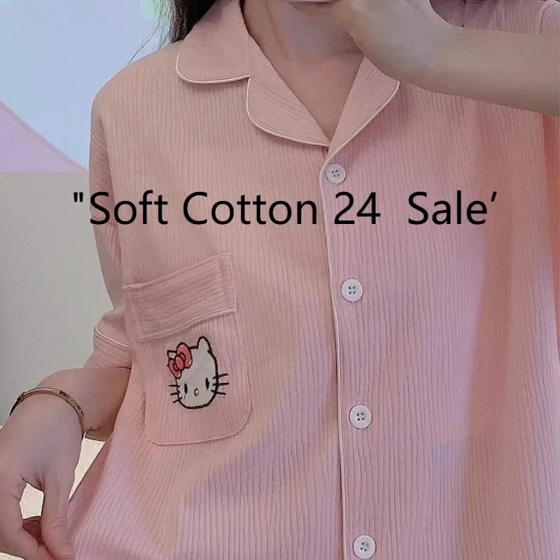 

Pink Hello Kitty pajamas, new cartoon loungewear in summer, simple casual pajamas set, Sanrio cartoon pajamas two-piece set