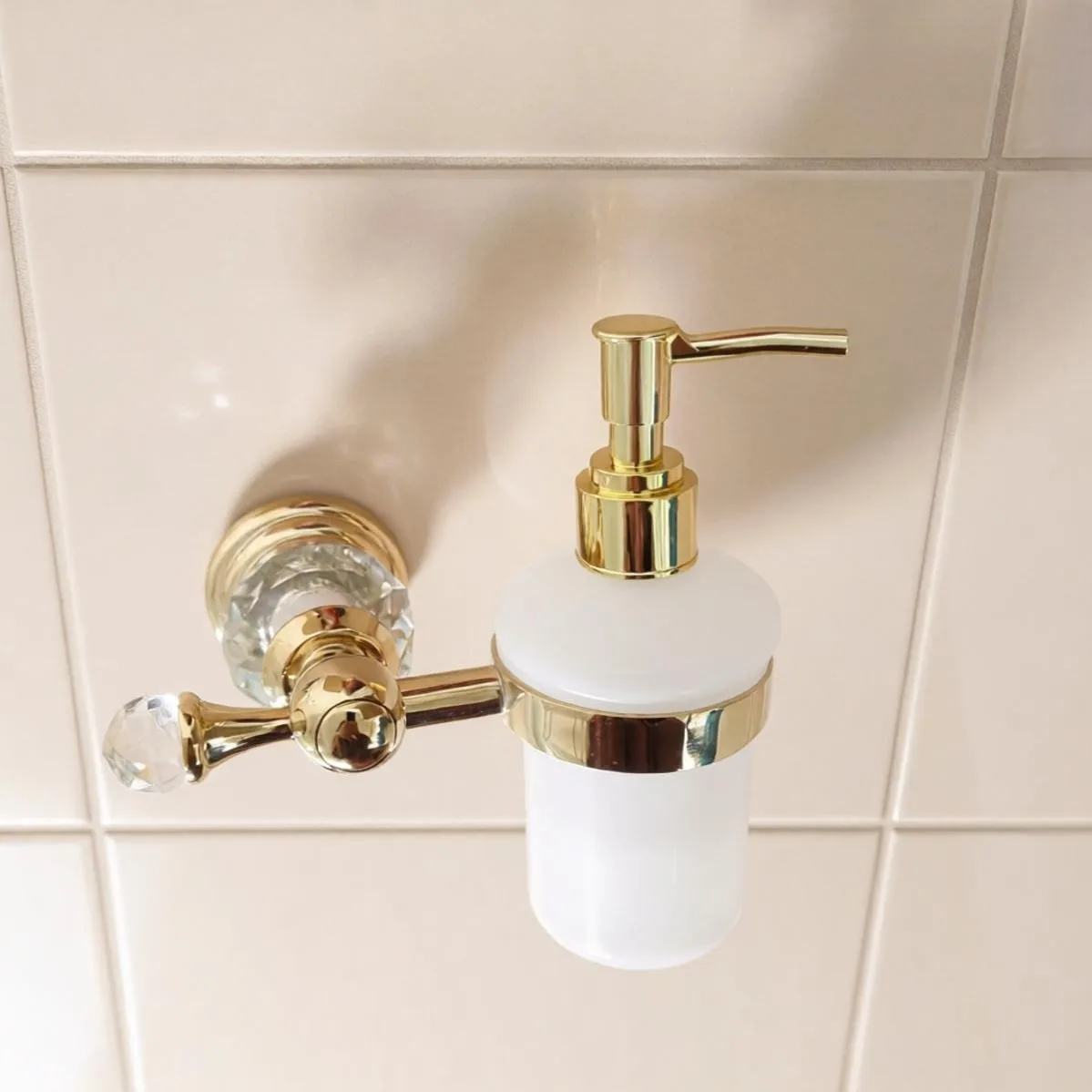 Crystal Bathroom Accessories Towel Rack Toilet Paper Holder Robe hook Tumbler Holder GoldSoap Dish Bathroom Hardware