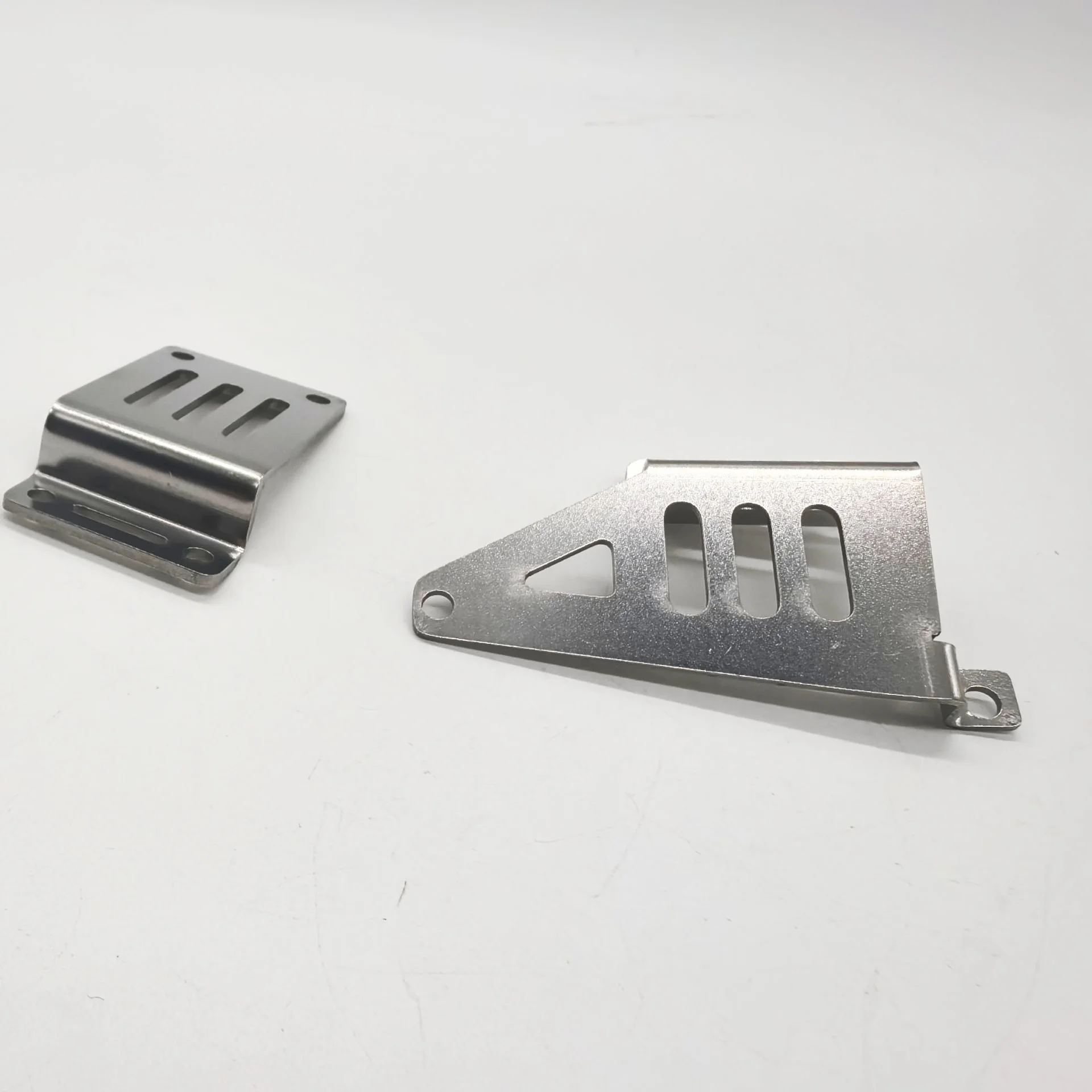 

RC 1/14 грузовик самосвал, чехол для аккумулятора, адаптер, кронштейн для модели Scania 770S Volvo Actros, детали для самостоятельного изготовления