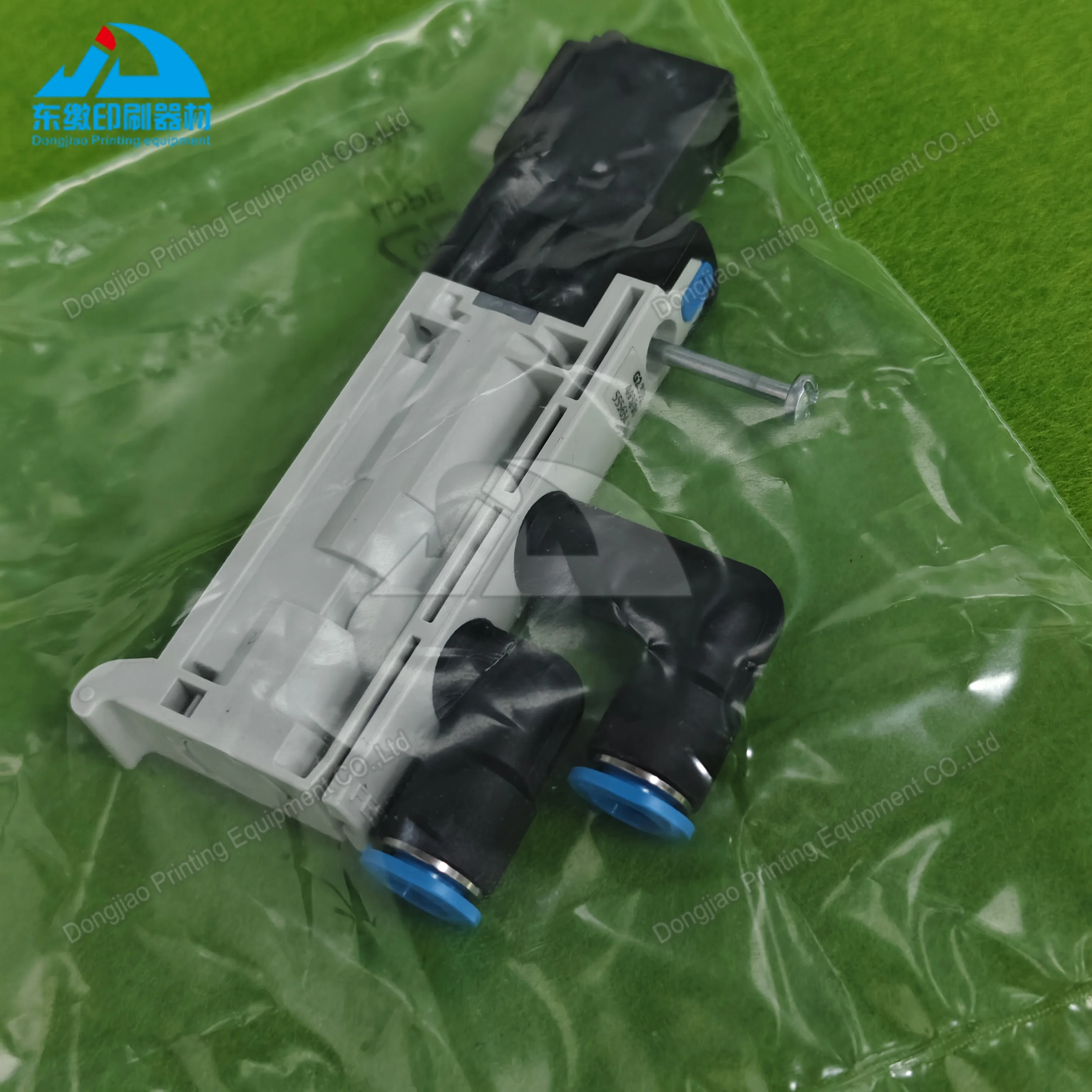 

G2.334.493 Электромагнитный клапан для офсетной печатной машины Heidelberg