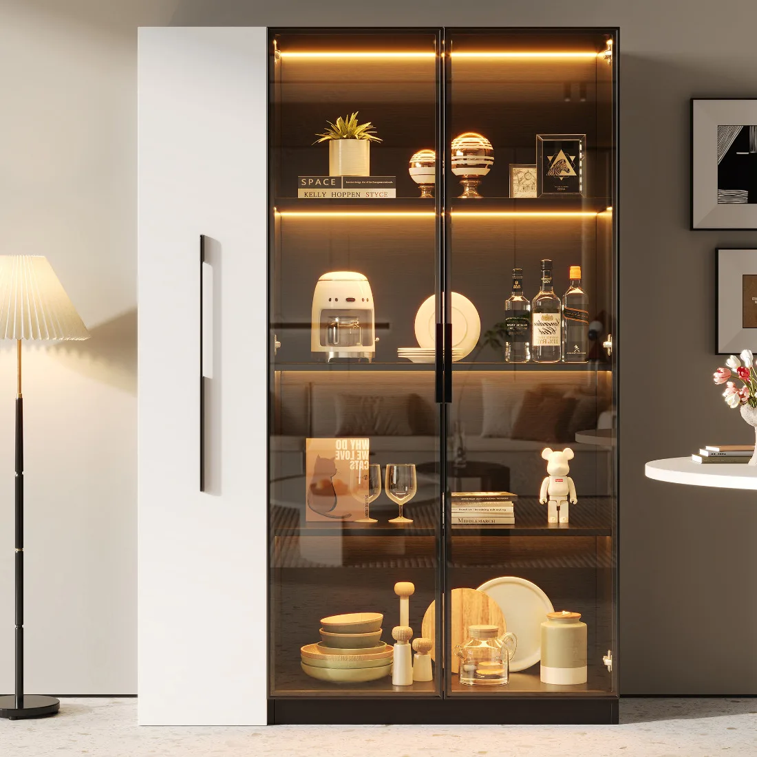 Armoire haute multifonction noire et blanche 110,5x35x160cm, vitrine en verre LED, compartiment coulissant latéral et à roulettes pour le rangement domestique