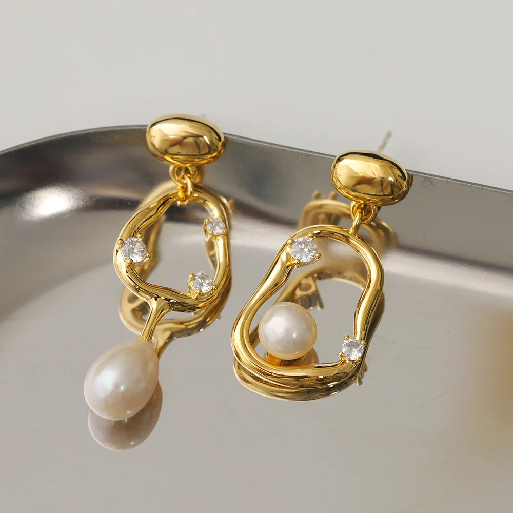 Kshmir French Vintage Asymmetrical Metal Pearl Earrings for Women Baroque Style Elegant Wedding Jewelry Gifts