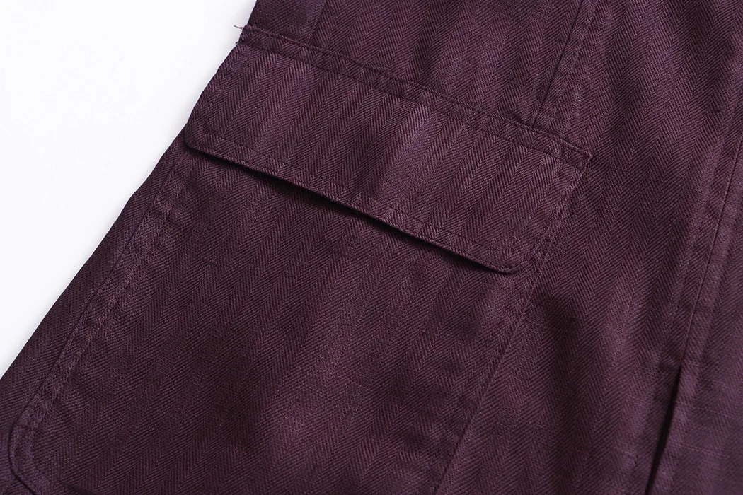 Sommerliche Damen-Weste in einfarbigem Design mit Rundhalsausschnitt und Schlitz vorne, ärmellos. – Detail 28