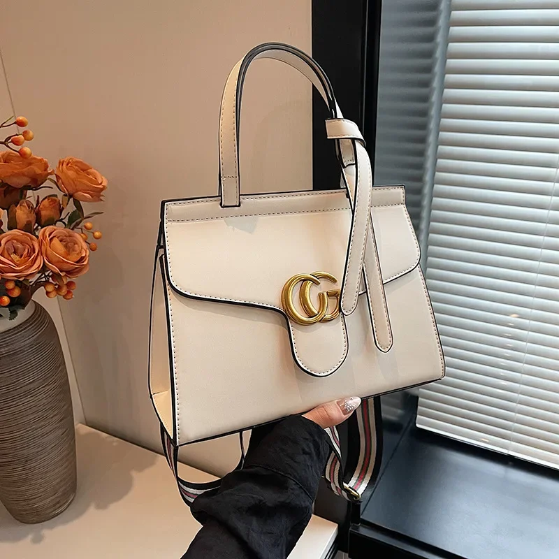 

2025 Spring High-End Retro Tote Bag - Women's Large-Capacity Casual Versatile Simple Fashion Bag