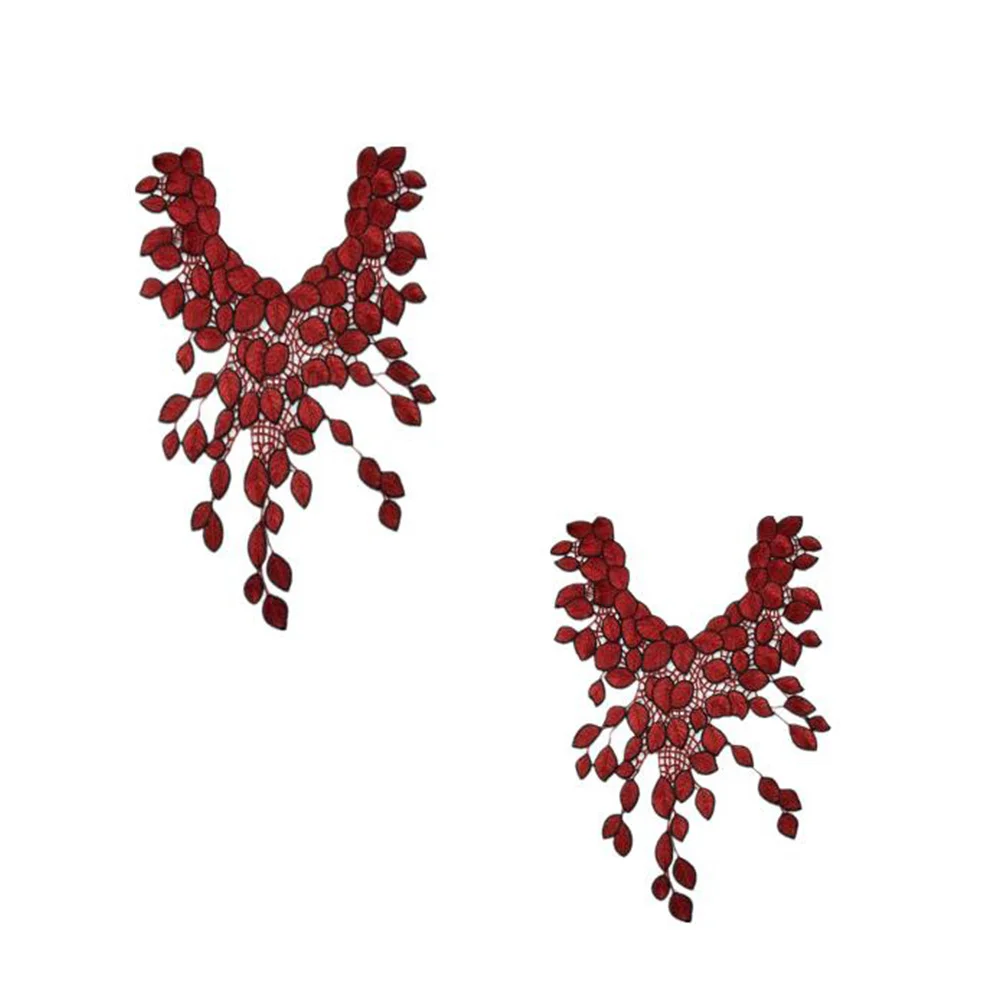 Patchs de collier brodés en Nylon Soluble dans l'eau, 2 pièces, en forme de feuilles, motif creux rouge foncé, accessoires pour vêtements pour femmes