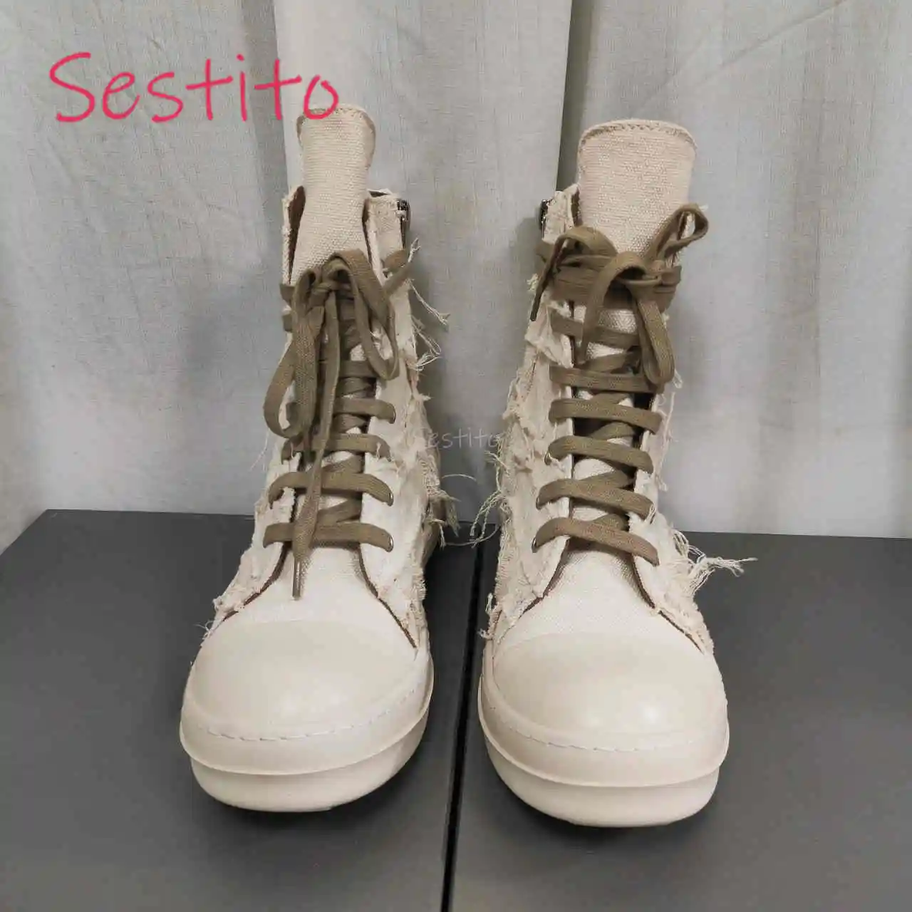 

Casual Women's Shoes New Fashionable Tassel Lace Up Comfortable Thick Soled Canvas Shoes Breathable High Top Single Shoes