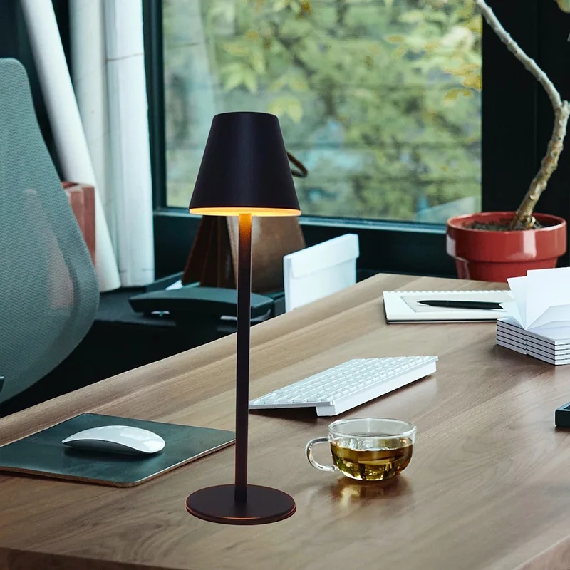 Creative Office Restaurant Bar Table Rechargeable Study Reading Touch Led Desk Light Lamp With Usb Charging Port Cordless