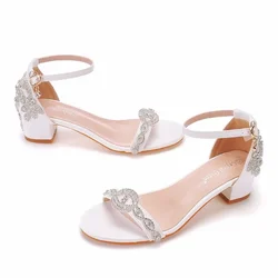 New Sexy Pumps Sandal Wedding Rhinestone Buckle Strap PU 4CM Square Heel Fashion Party Women Women Dress Shoe White High Quality