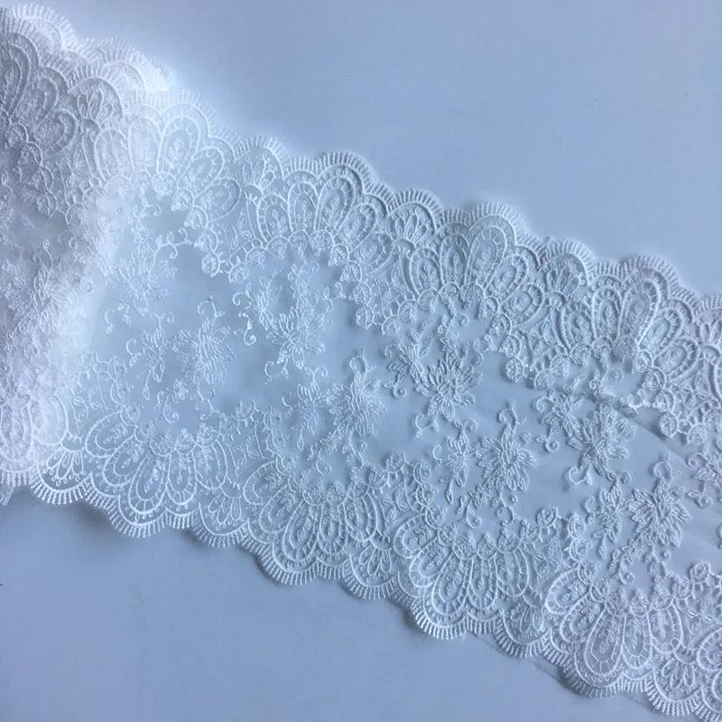 1Meter Two Tones White Wedding Dress Emrboidered Lace Trimmings Brial Veil Curtains Home Textile Handmade Sewing