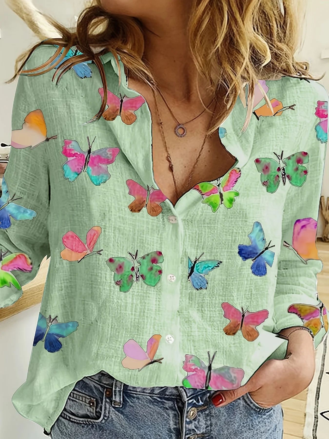 2023 Autumn V-Neck Shirt Women\'s Simple Butterfly Loose Temperament Tops Office Ladies Casual Peplum Printed Tops Cardigan Women