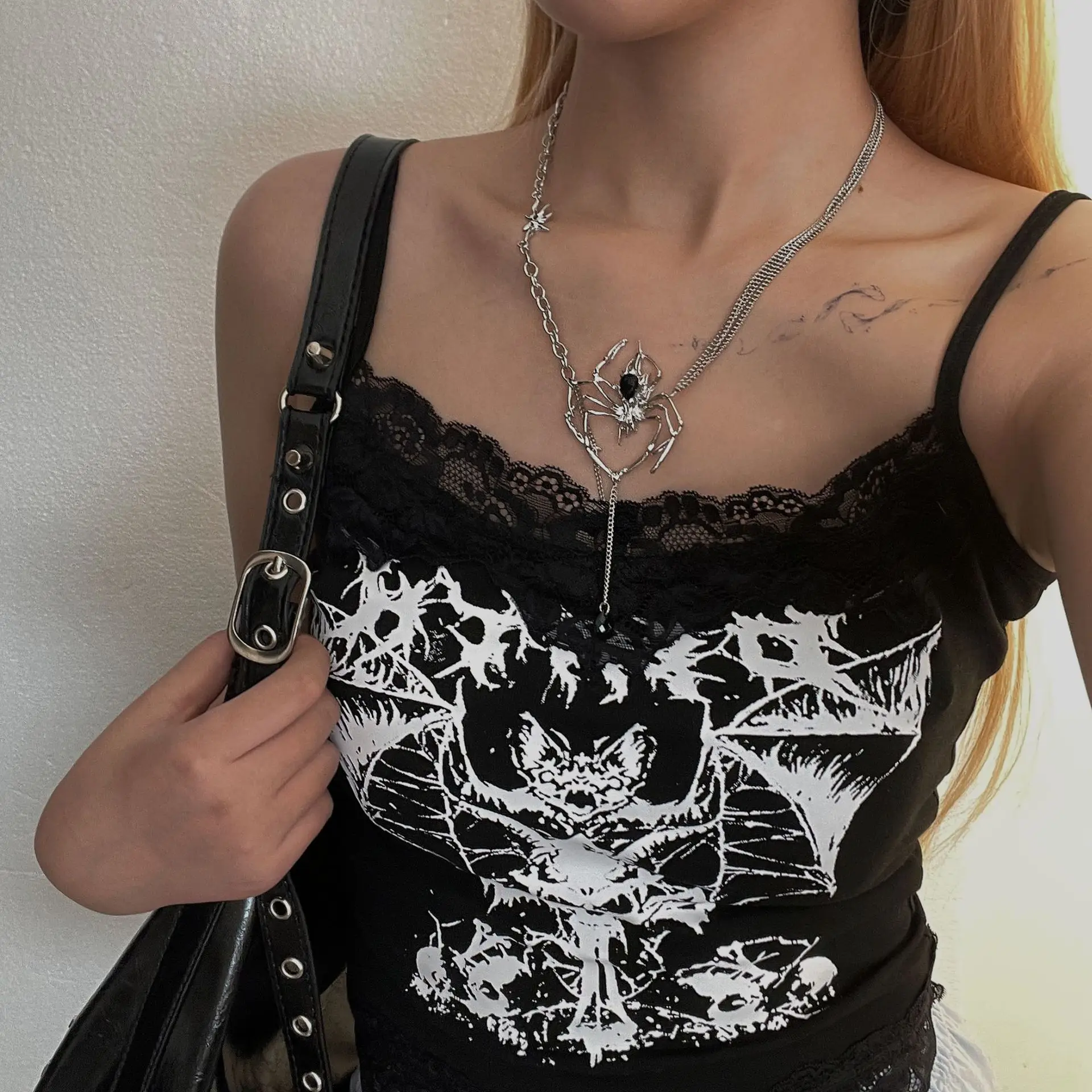 جديد شخصية العنكبوت قلادة قلادة العنكبوت الشرير القلائد باردة للجنسين العصرية الرقبة اكسسوارات المختنق للنساء الرجال المجوهرات #1