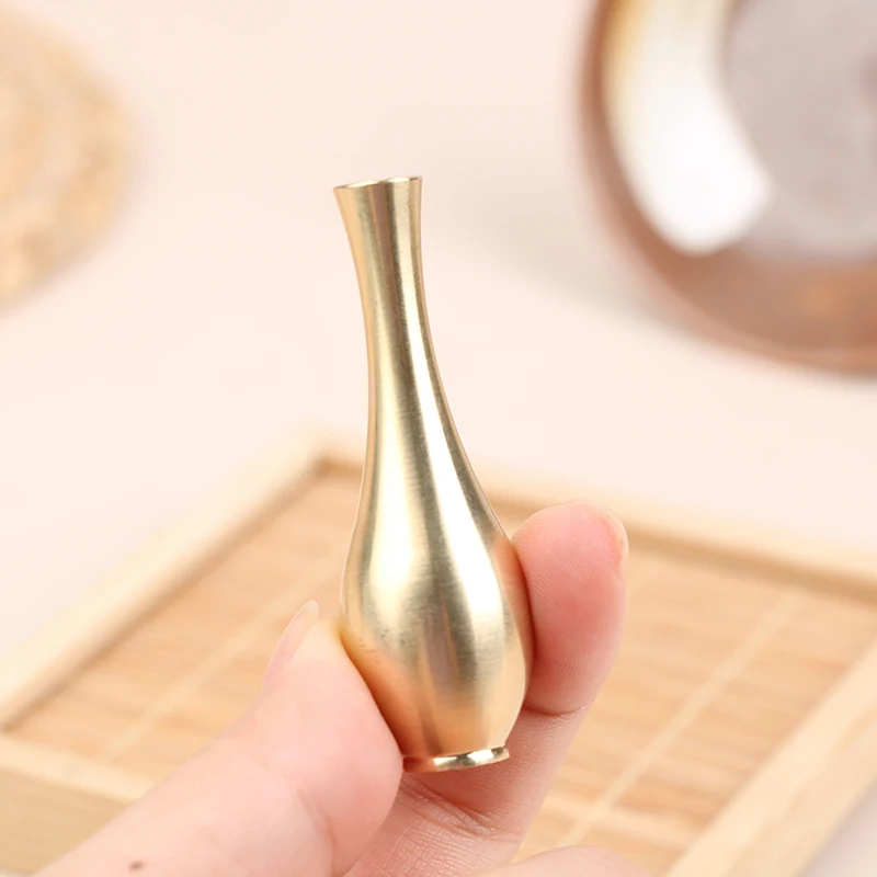 1PC Hot Sale Mini Pure Copper Vase Gold Decorative Living Room Antique Vase Unique Vase For Doll House Furniture Decor Accessory