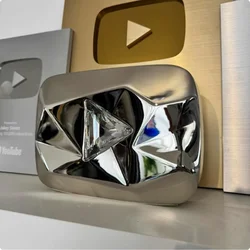 Custom DIY YouTube Play Button Award Medal Traditional Style Metal Diamonds Plaque Trophy Painted Technique Fashion Souvenir