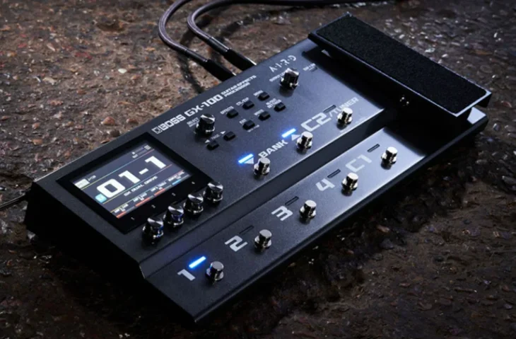 Boss GT-1 GT -1B GX-100 Bass/Guitar Multi-Effects Pedal