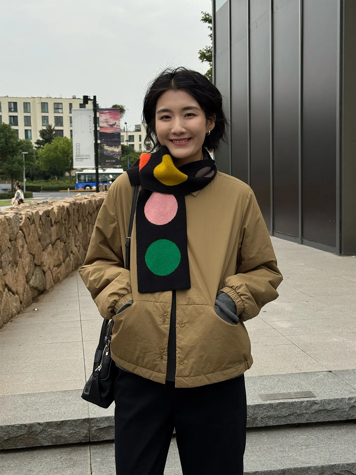 

Женская удлиненная хлопковая куртка Langqing цвета хаки с воротником, утепленная, для весны, омолаживающая, верхняя одежда