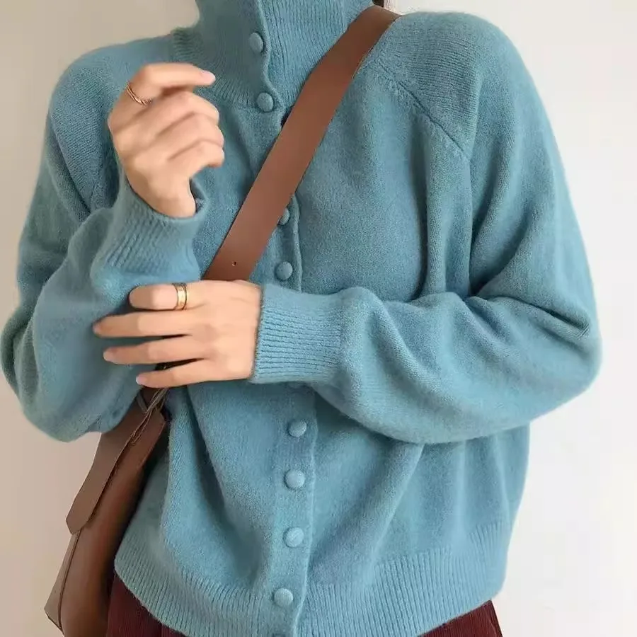 

High-neck Knitted Cardigan for Women 2025 Autumn and Winter New Style Retro Korean Laid-back Style High-end Loose Sweater Coat