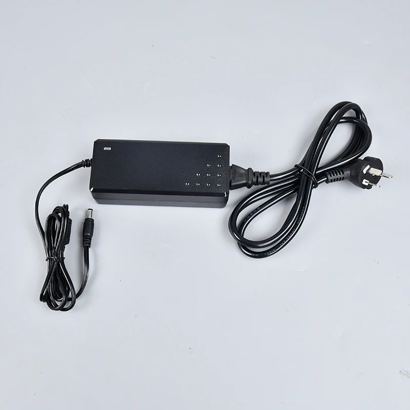 

2026 Два комплекта адаптера питания. Вставной адаптер питания.