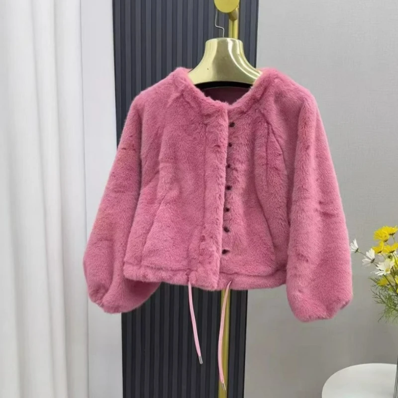 

Короткая повседневная молодежная плюшевая куртка с круглым вырезом, новая модная экологически чистая шерстяная куртка из искусственного норкового меха для женщин, зима 2026 г.