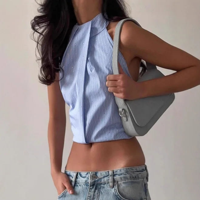 

Sexy Rhinestone Striped Neck Hanging Vest for Autumn 2025 Design Sense, Short Outer Top, Waist Cinching Women's Clothing