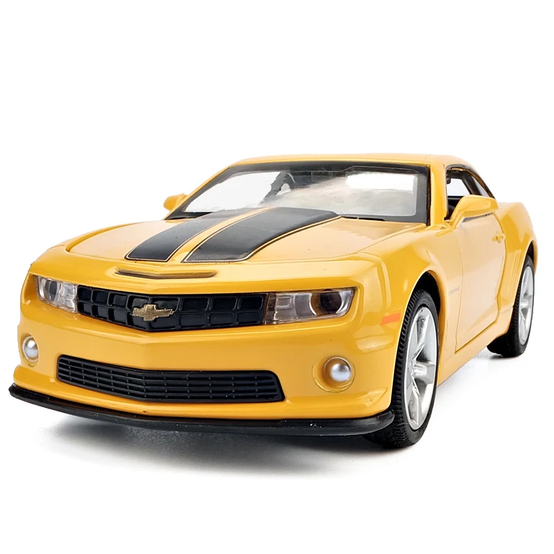 Simulation 1:32 Chevrolet Camaro alloy model,die-cast metal sound and light pull back sports car,exquisite gift,free shipping