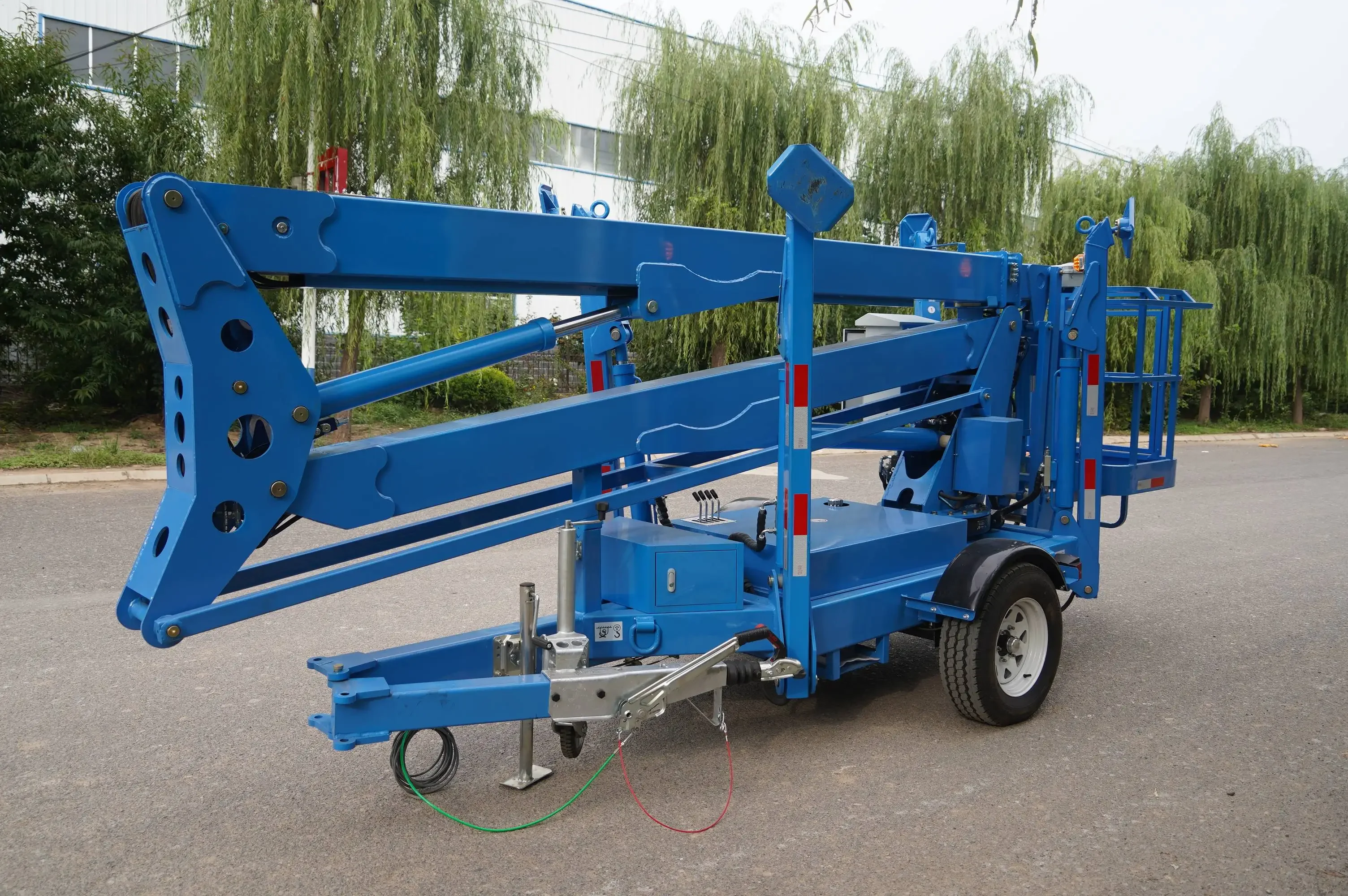 Haokun 10-20m Building Material Shops Telescopic Articulated Lift Mini Towable Boom Lift