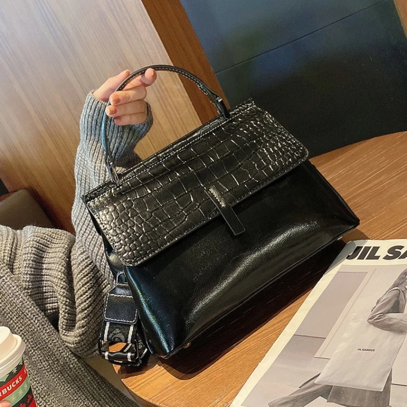 Sophisticated Shoulder Bag for Women Genuine Leather Full Grain Leather Everyday Work Tote Oil Waxed Adjustable Strap