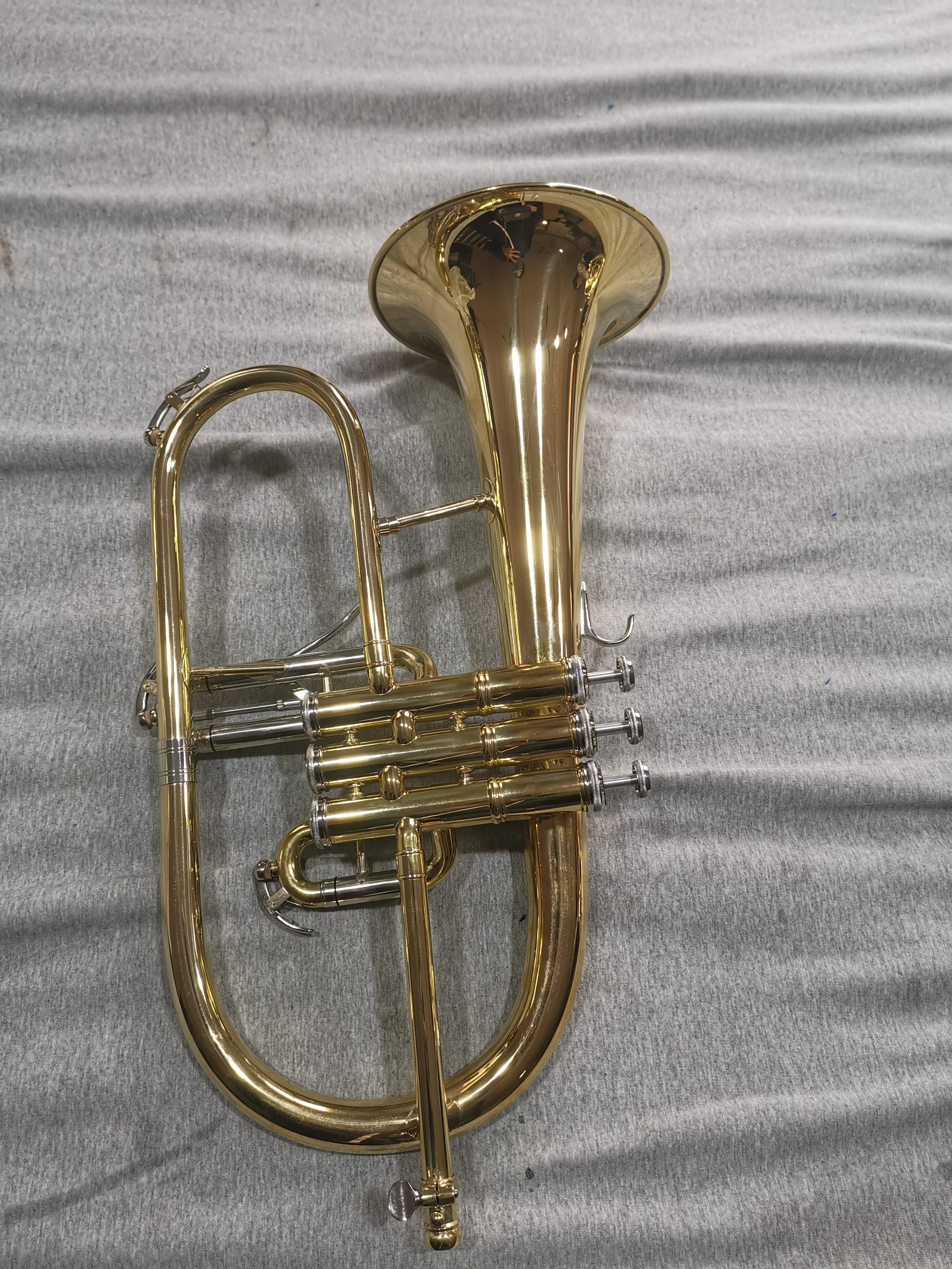 High Grade 159 Mm Gold Brass Bell Bb Key Flugelhorn (JFG-410)