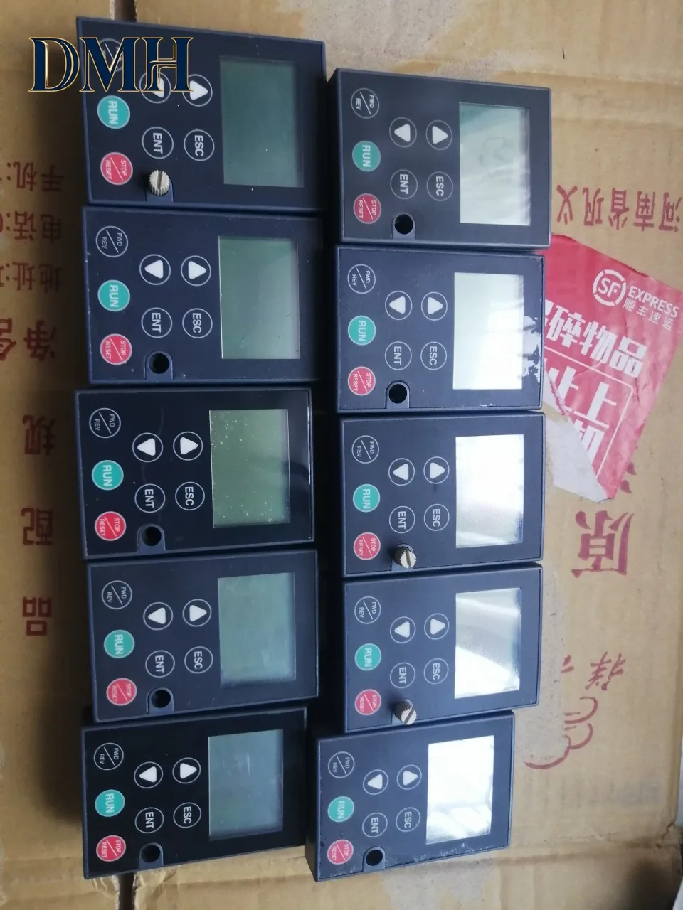 

Панель управления и отладки DMH-VW3A58101 для преобразователя частоты Schneider ATV58 серии 31, дисплейная панель VW3A31101