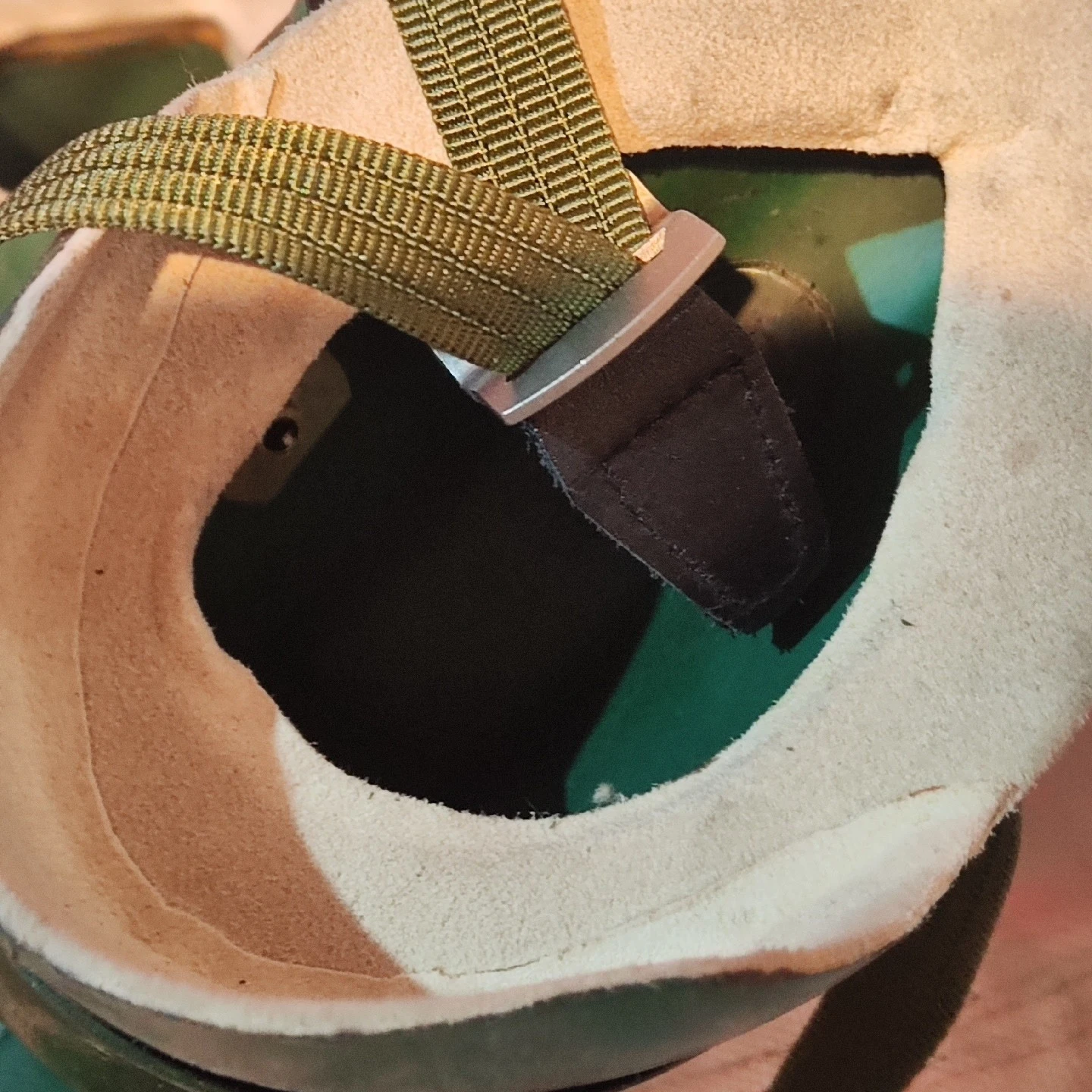 الفائض العسكري الأصلي الأصلي الصيني عالي الارتفاع المقاتل الطيار نمط 6505 قناع الأكسجين