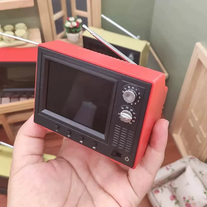 

The Second Generation Mini TV Scene Model Ornaments