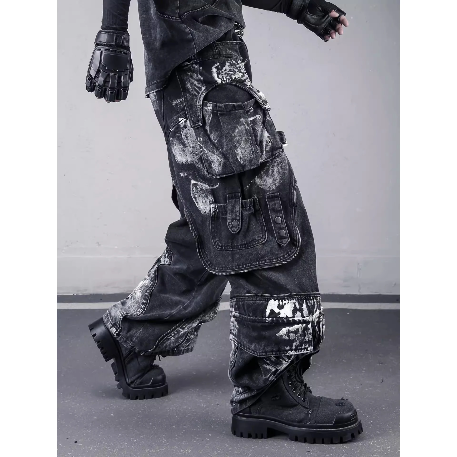 Unisex Graffiti Dirty Jeans Grunge Hip Hop Multi-Pocket Wide Leg Cargo Pants Men's Washed Distressed Denim Trousers