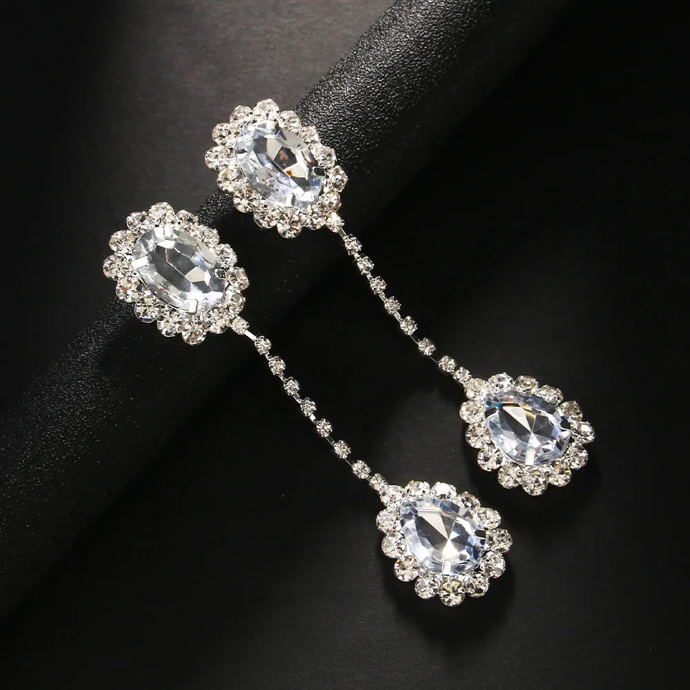 Fashion Shiny Rhinestone Long Oval Earrings for Women Luxurious Water Drop Pendant Earrings Claw Chain Jewelry Party Gifts