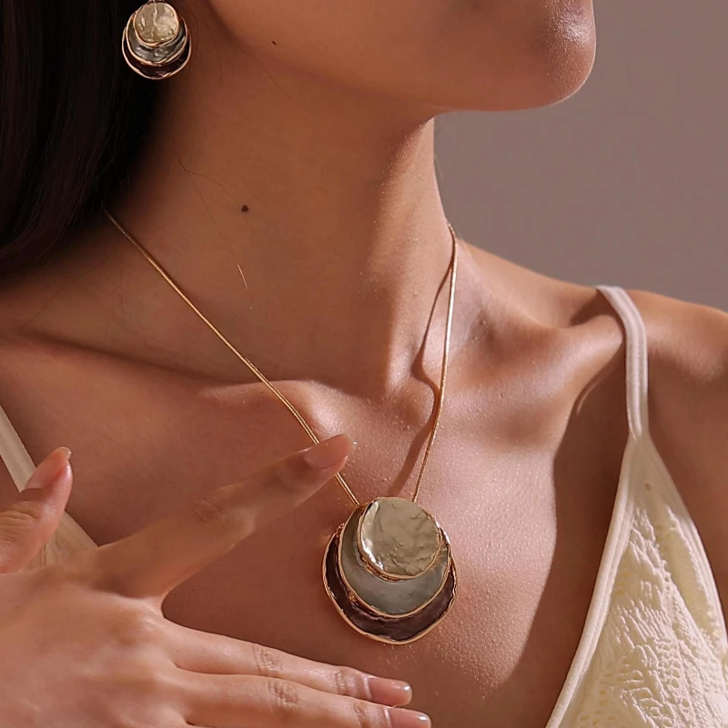 الملونة النفط اللوحة ثلاثة طبقة التعميم الجوف المعلقات القرط مجموعات البوهيمي المرأة الأزياء قلادة مجموعة سحر المجوهرات