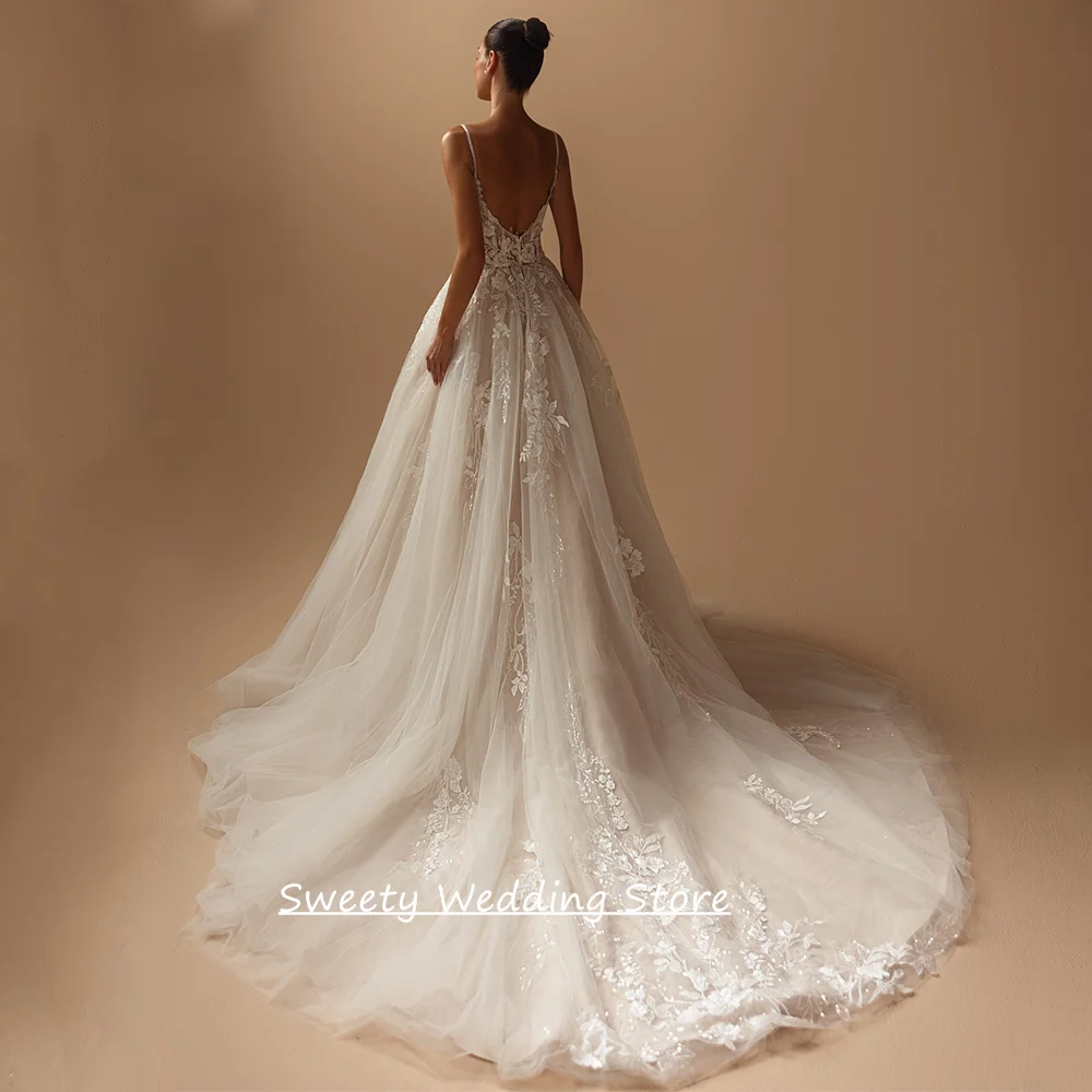 Woman Bride Wedding Dress Spaghetti Straps Customized V Neck Sequined Applique Backless Court Train Woman Bridal Gown