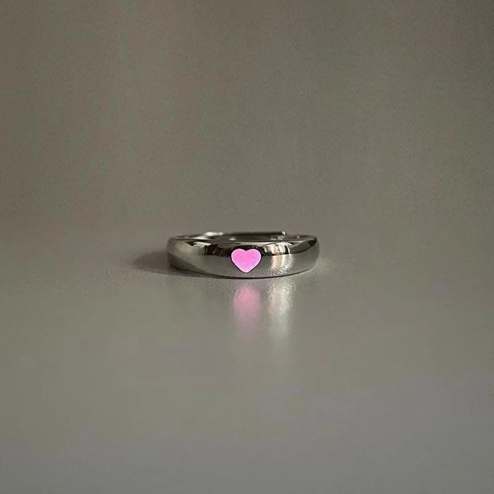 Fashion Blue Love Heart Luminous Ring for Women Men Fluorescent Ring Glow In Dark Adjustable Couple Finger Rings Jewelry Gifts