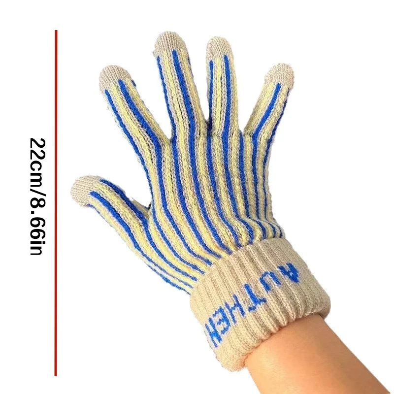 1 para rękawiczek dzianinowych w paski, retro, ocieplane polarem, z obsługą ekranów dotykowych, z paskiem na szyję, ciepłe do jazdy na rowerze, odpowiednie dla kobiet i mężczyzn, na jesień i zimę, niezbędne na zimną pogodę, idealne dla studentów, na prezenty świąteczne.